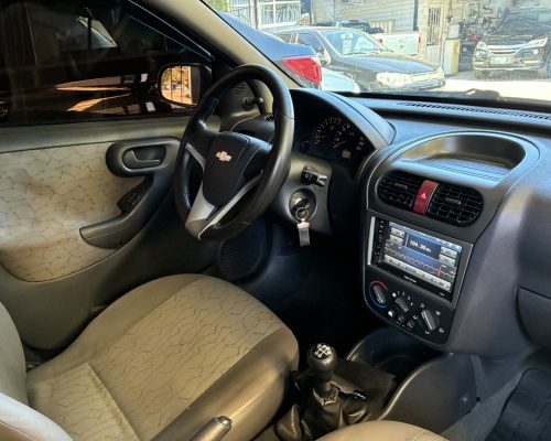 Corsa Vermelho 07 (8)