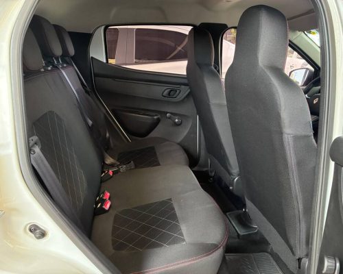 Kwid Branco 22 (10)