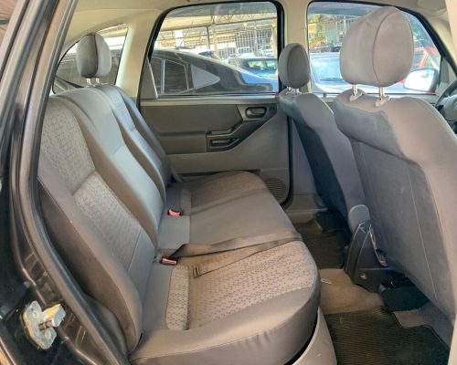 Meriva Preta 08 (10)